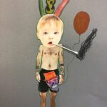 Gestaltung einer Mixed-Media-Figur, die als Helfer unliebsame Aufgaben übernimmt (Collagetechnik und zeichnerische Ergänzung, Klasse 7c) 2020 (20)